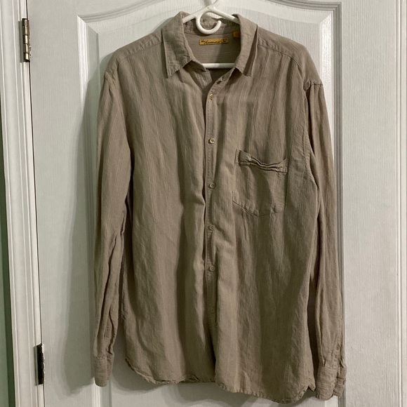 The Havanera Co. men’s L button down shirt. - Picture 1 of 4